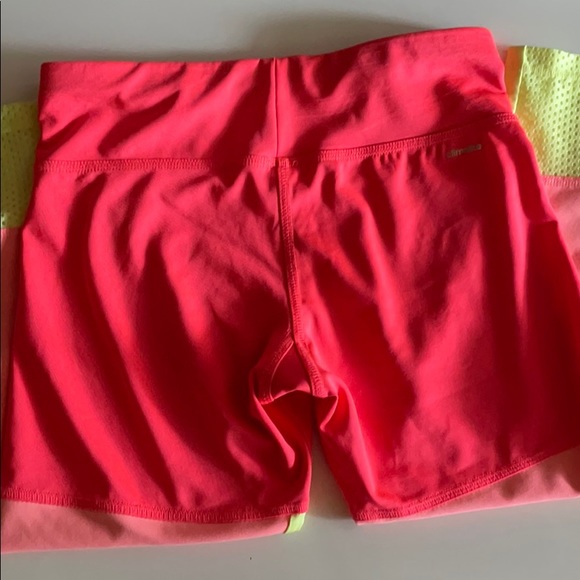 Adidas Color Block 3/4 Workout Leggings - Picture 5 of 7